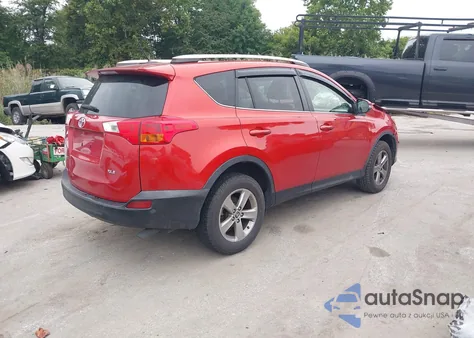 2015 Toyota Rav4 Xle z USA, uszkodzony, nr VIN JTMWFREV1FJ058610